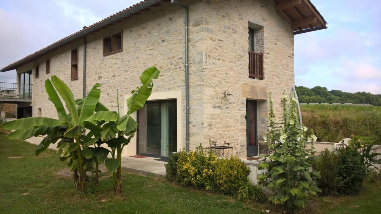 Le Gite Du Moulin De Gramont Bidache Kültér fotó